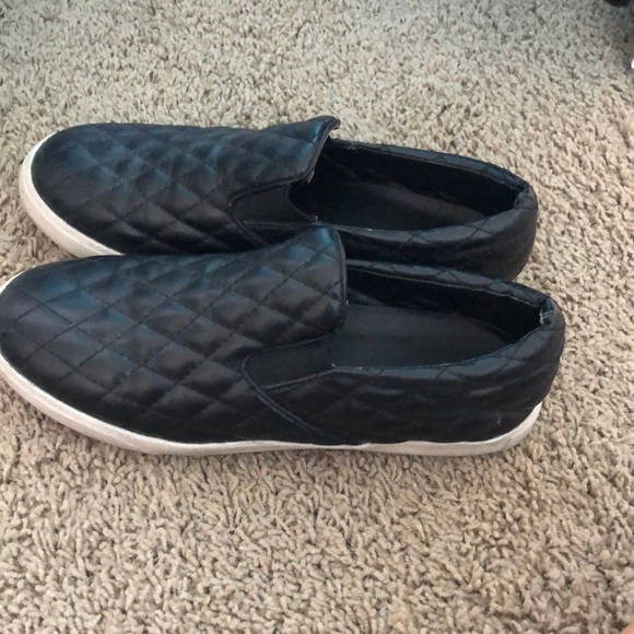 Slip on athletic shoes. - Picture 2 of 2